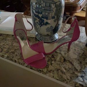 Michael Kors ankle strap sandles.  Perfect for Summer. Never worn